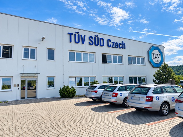 Budova TÜV SÜD Czech v Bezděčíně